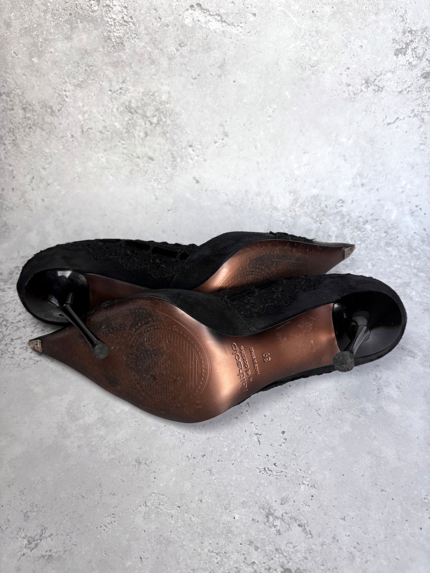 El Dantes Black Suede Heels