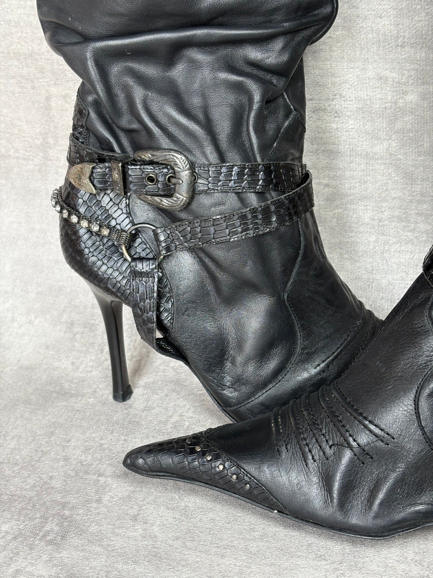 El Dantes Buckle Diamante Boots