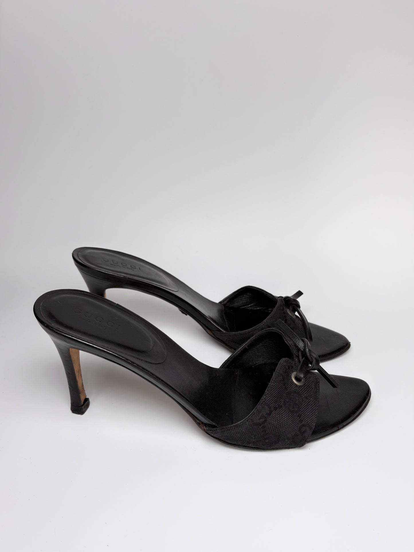 Gucci Tie Front Mule