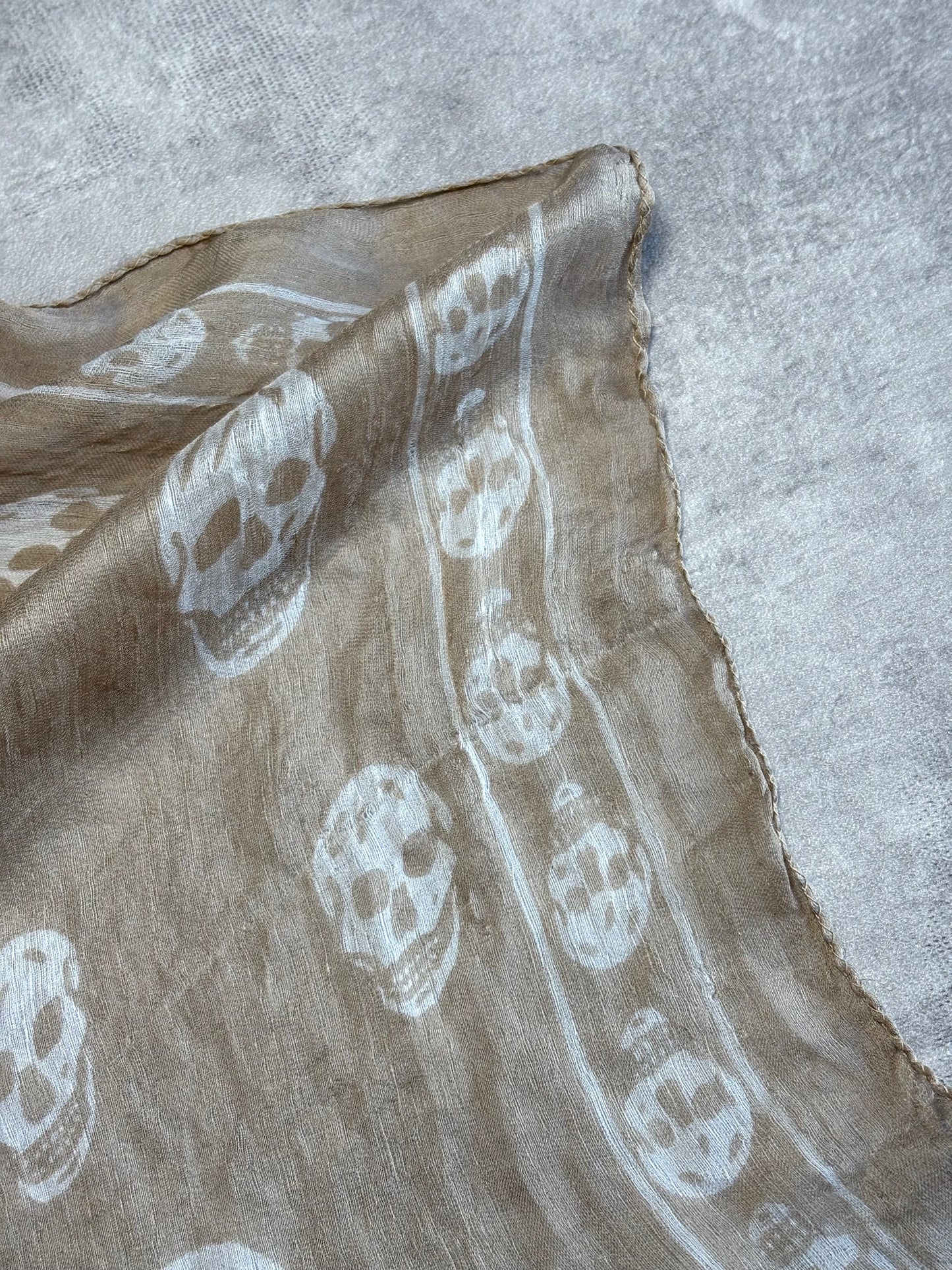 Alexander McQueen Nude Skull Scarf