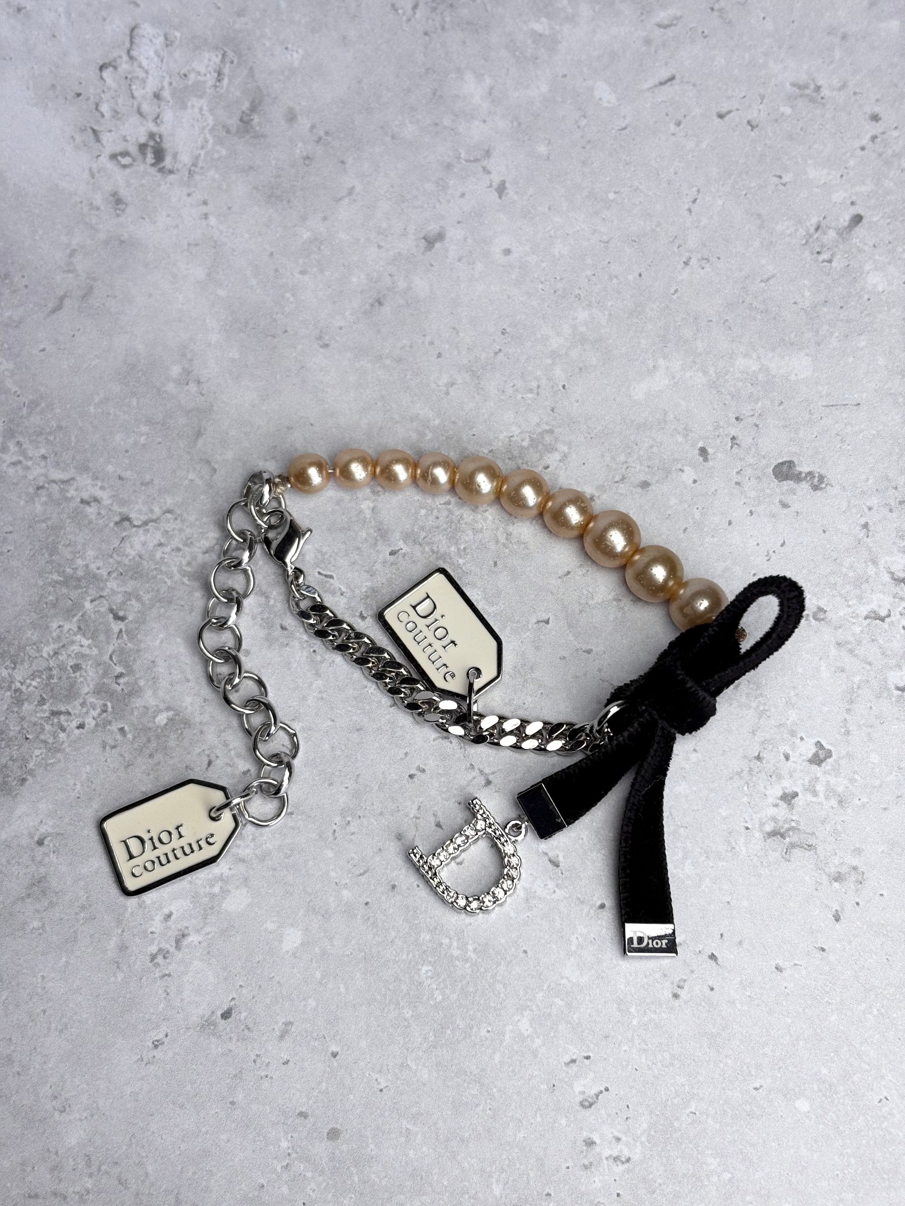 Dior Pearl Charm Bracelet – Le Comeback. Dior Pearl Charm Bracelet – Le Comeback.
