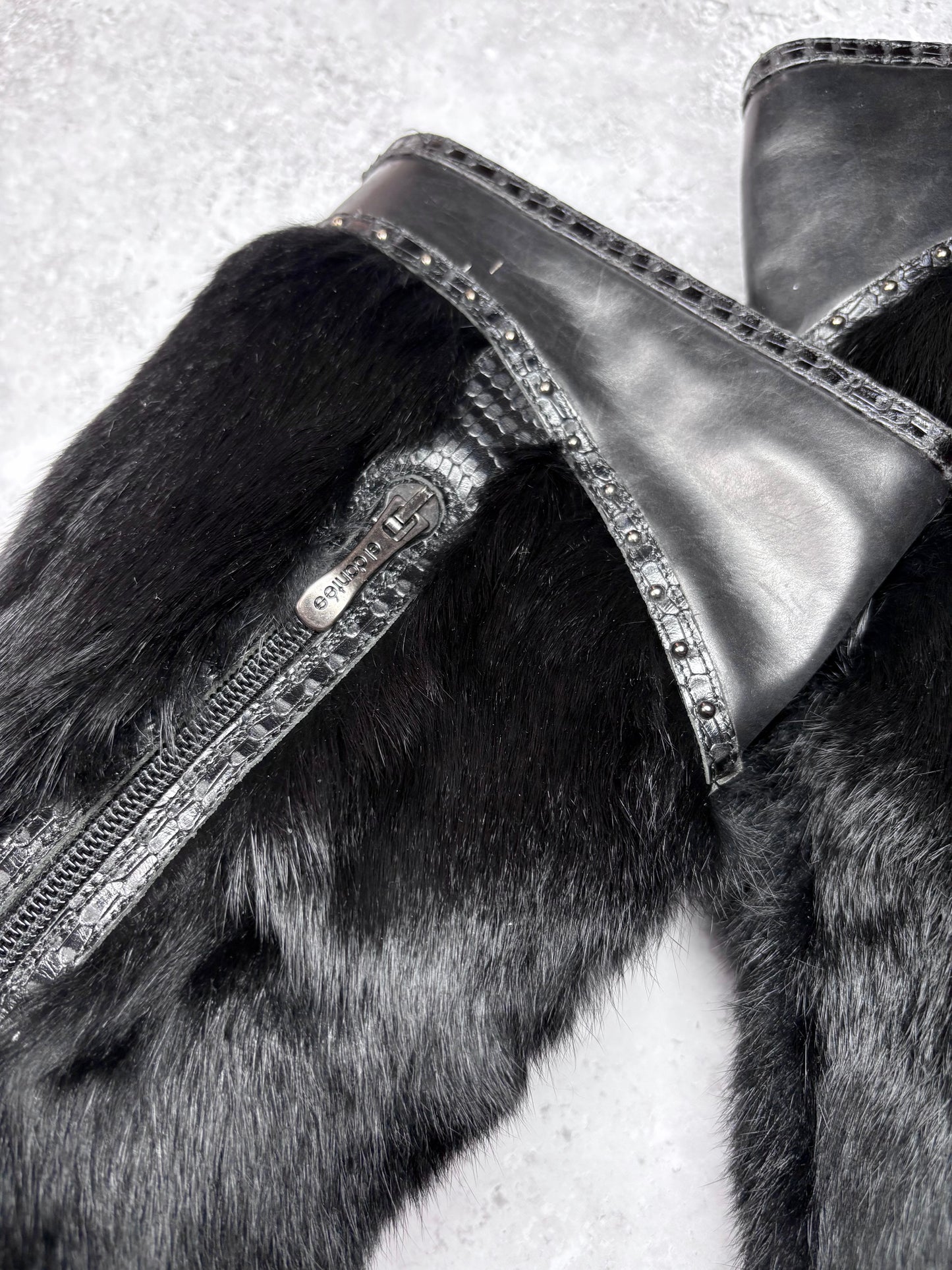 El Dantes Fur Boots
