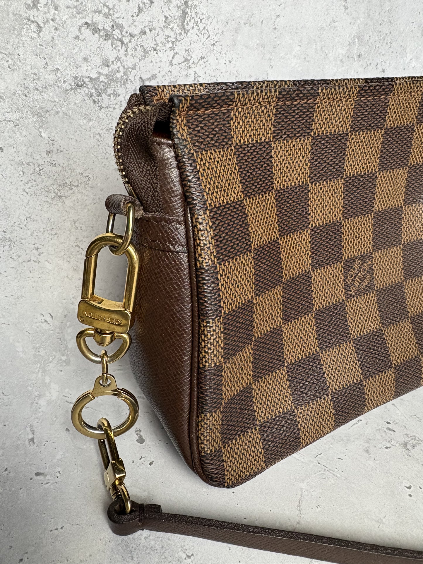 Louis Vuitton Damier Ebene Trousse Bag