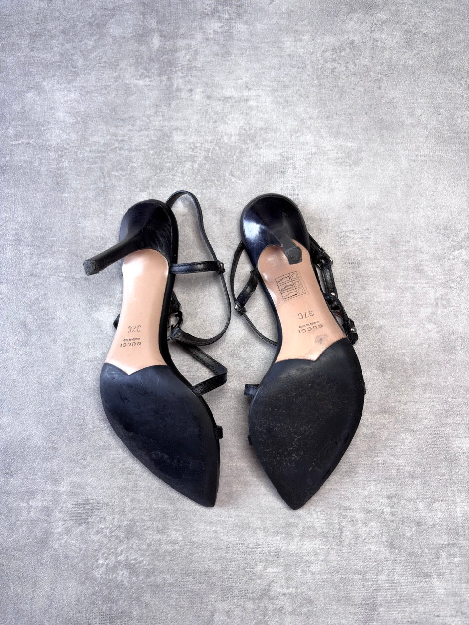 Gucci Tom Ford Logo Heels