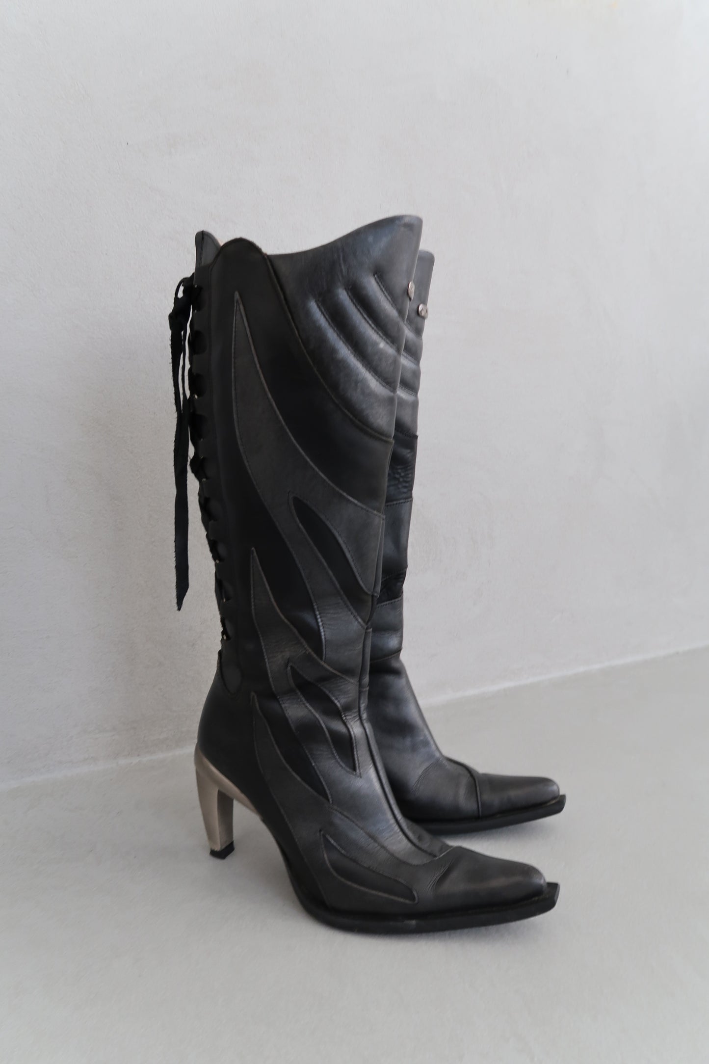 New Rock Lace Up Boots